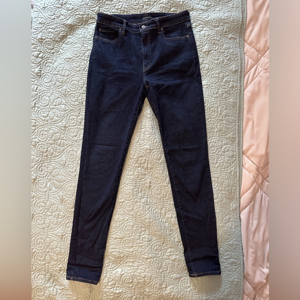 Uniqlo dark denim jeans size 30x32
